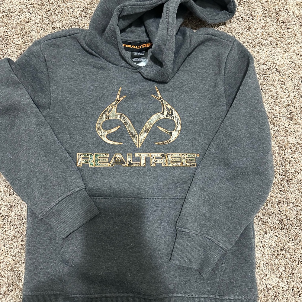 Real tree/under armour/Adidas bundle